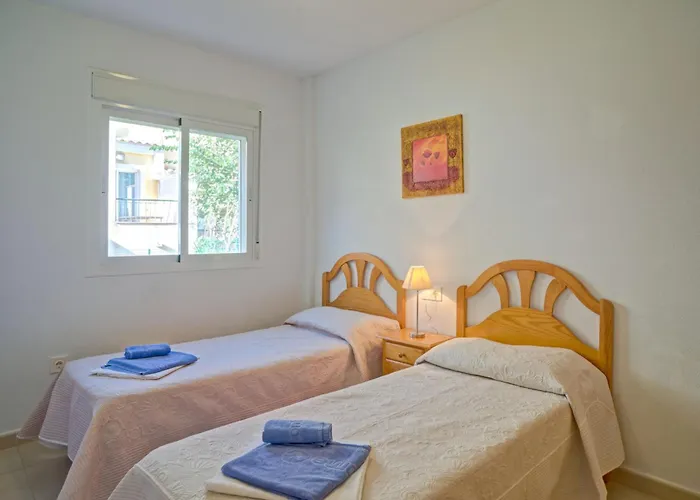 Montesol By Interhome * Calp